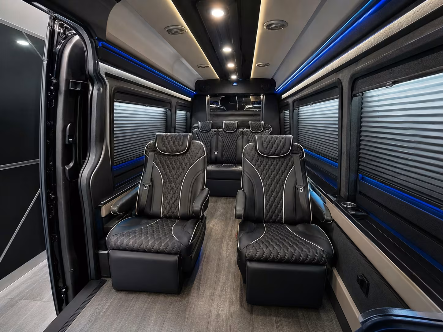 kent shuttle bus rentals for sea tac airport hotels