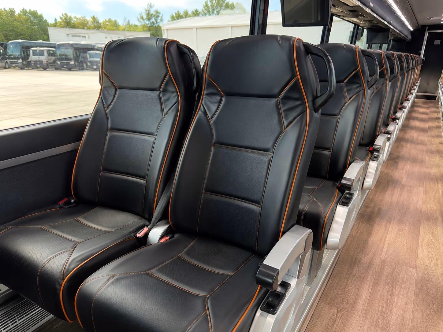 prom venue shuttle buses around kent and the kent valley