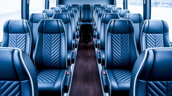 kent 18 passenger minibus rental