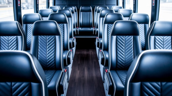 kent 35 passenger minibus rental